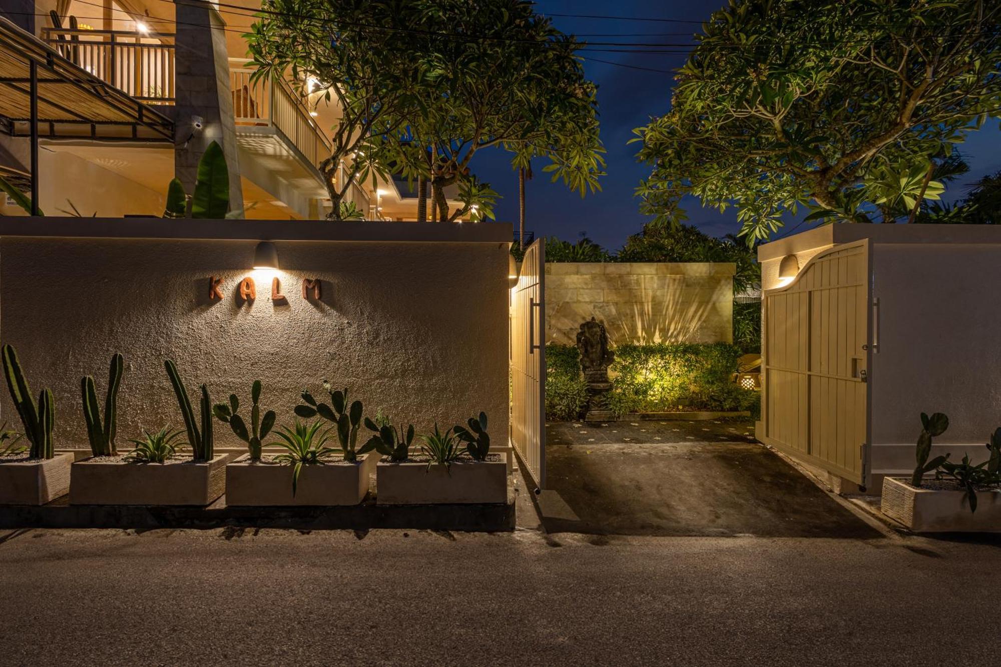 Kalm Bali Canggu Exterior foto
